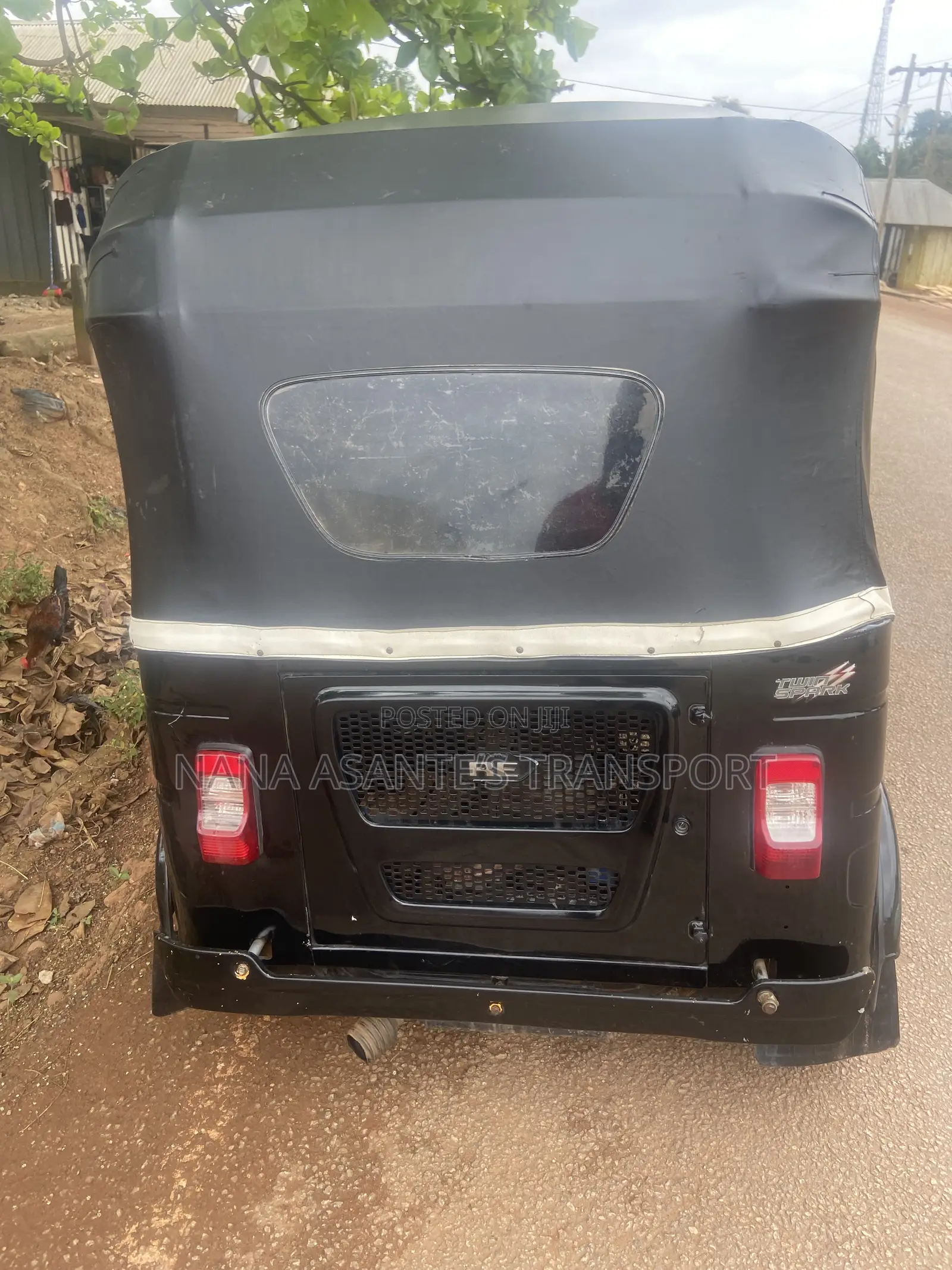 Bajaj RE 2024 Black