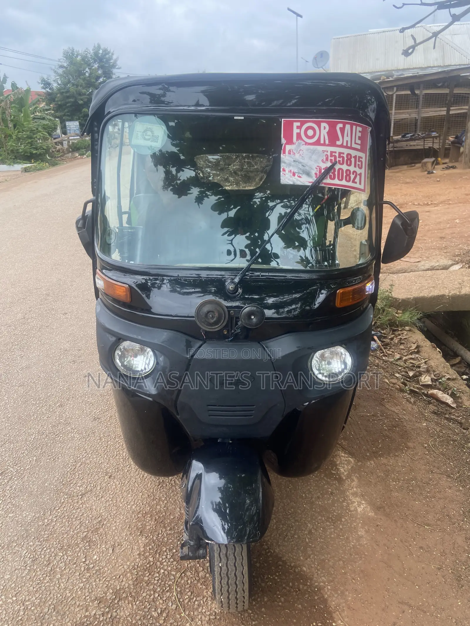 Bajaj RE 2024 Black