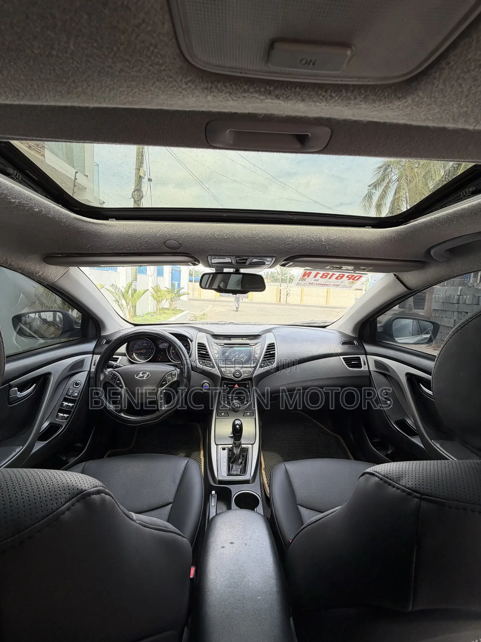 Hyundai Elantra Limited 4dr Sedan (1.8L 4cyl 6A) 2015 Silver