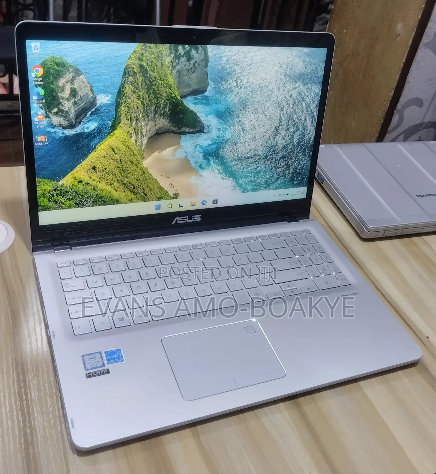 Laptop Asus Q505UA 16GB Intel Core i5 SSD 256GB