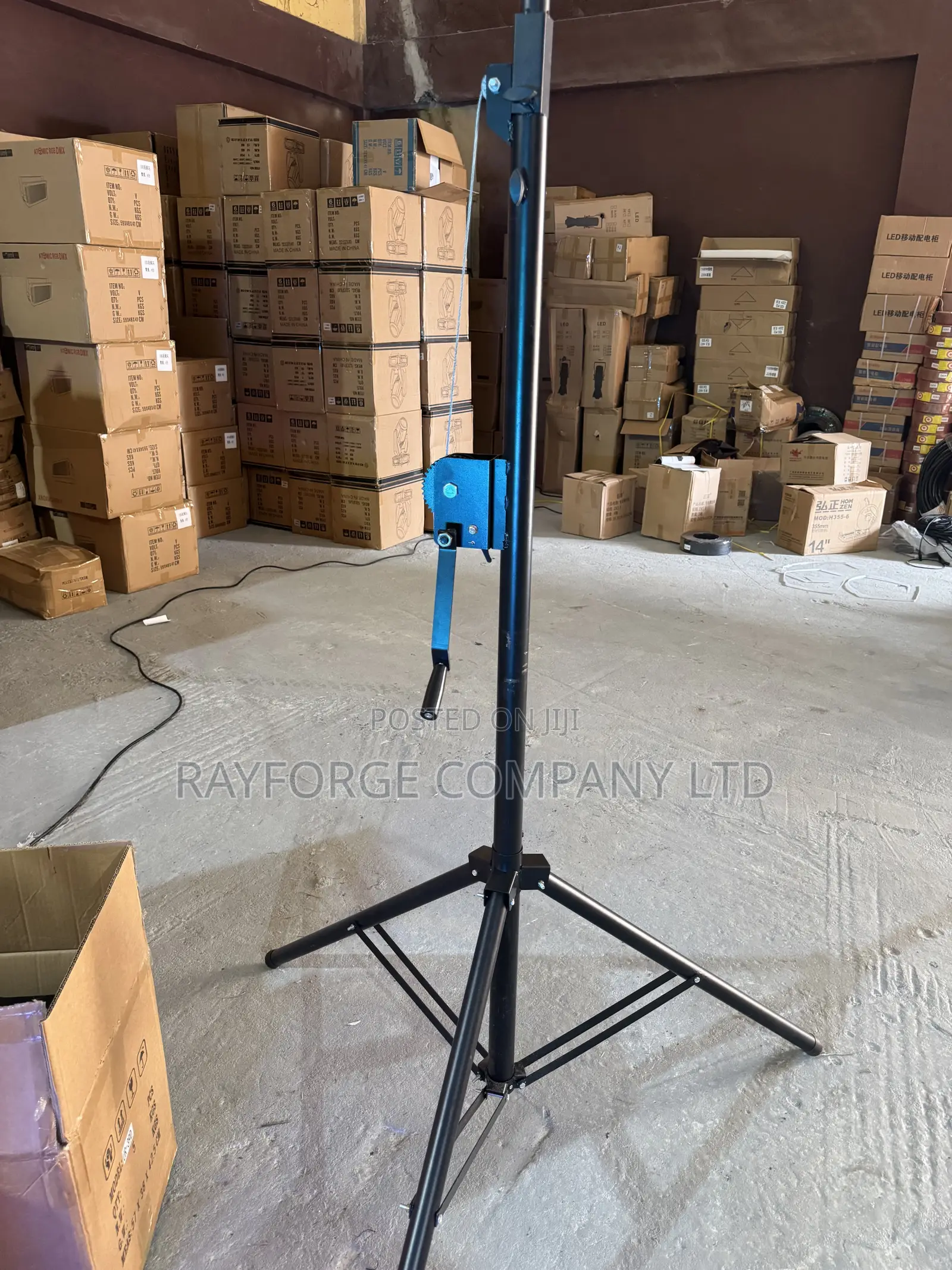 3-Meter Hand Crank and Stereo