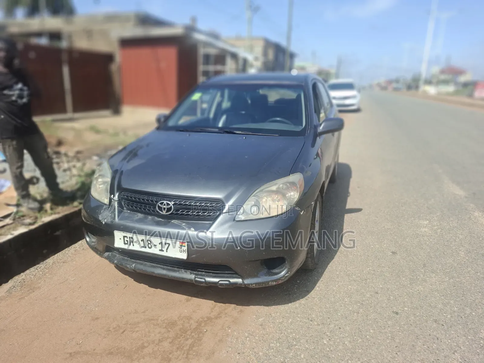 Toyota Matrix Hatchback FWD (1.8L 4cyl 5M) 2007 Gray
