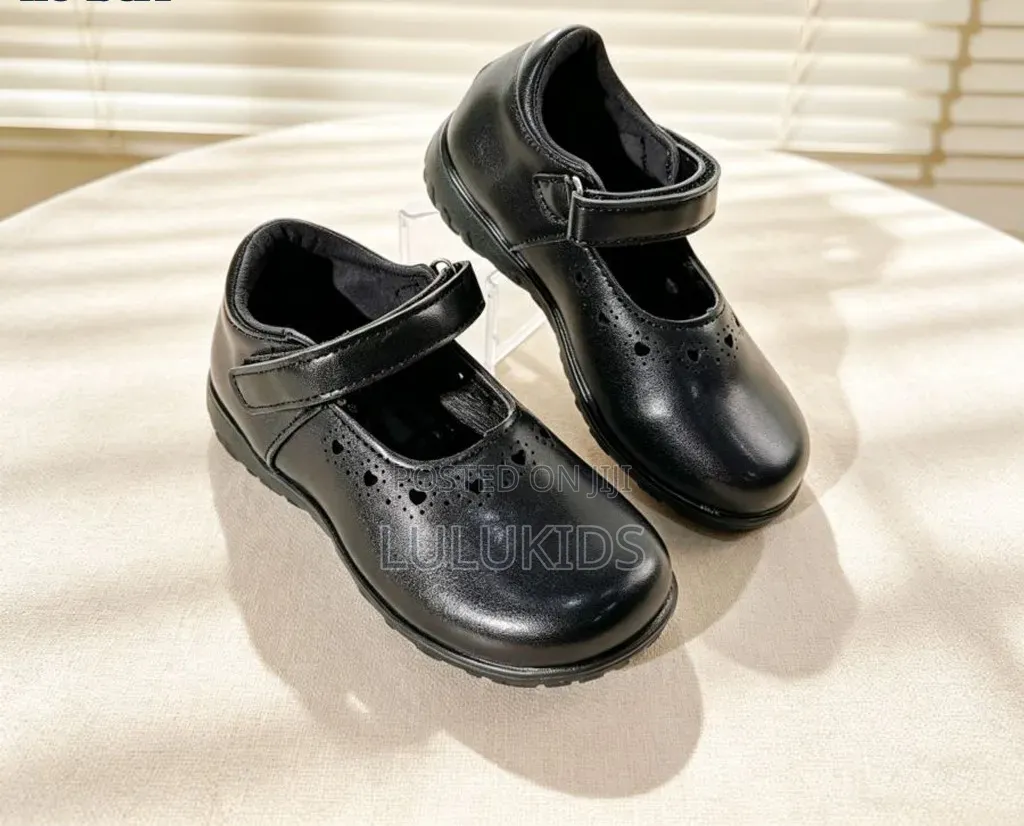 Girls Black Shoe Size 35-42