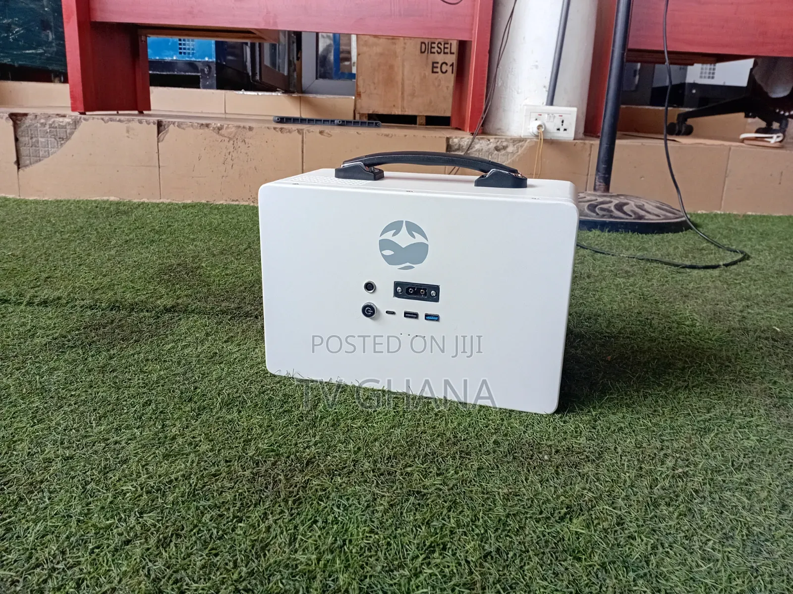 NEO Earth 300W Portable Power Supply – Efficient Backup 300W