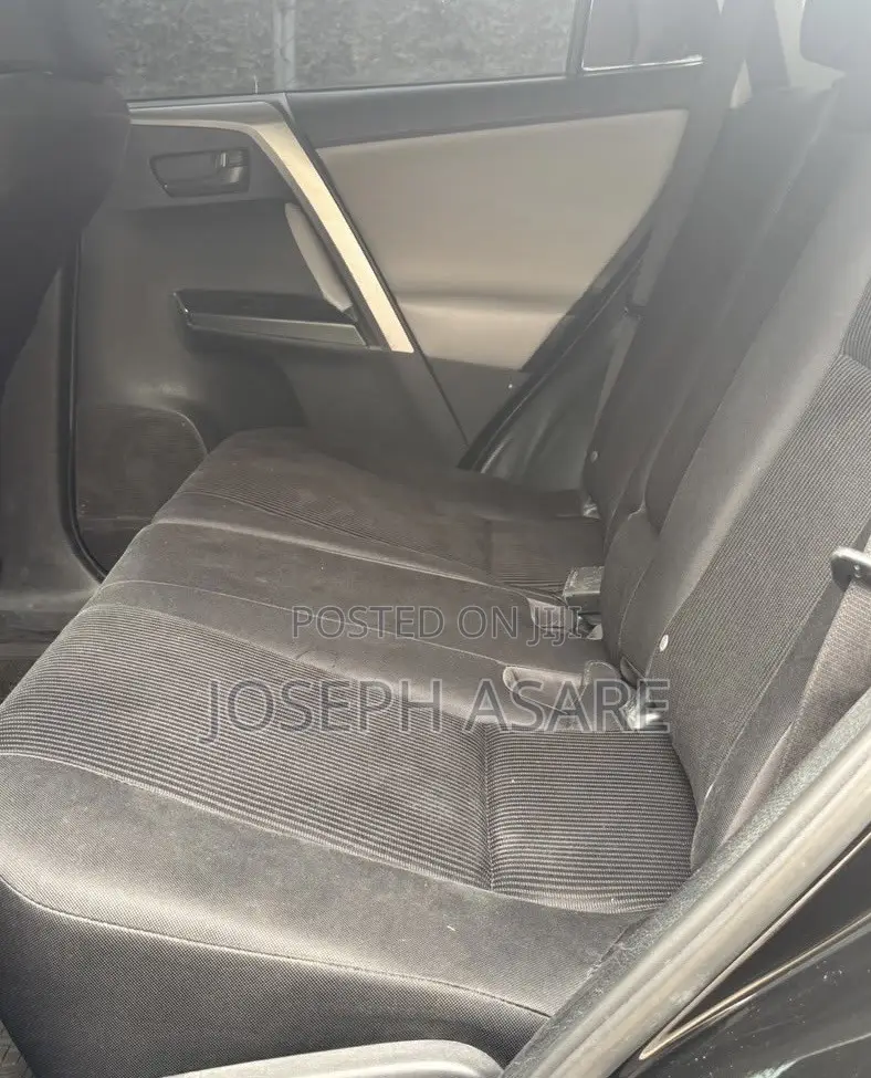 Toyota RAV4 LE AWD (2.5L 4cyl 6A) 2016 Black
