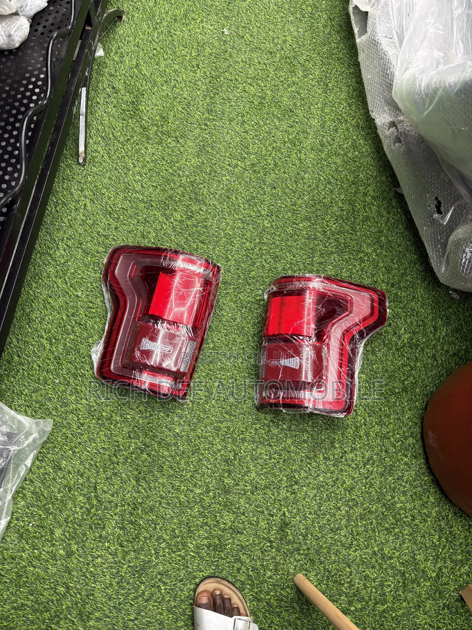 Ford F150 Raptor 2018 Taillight Without Charger