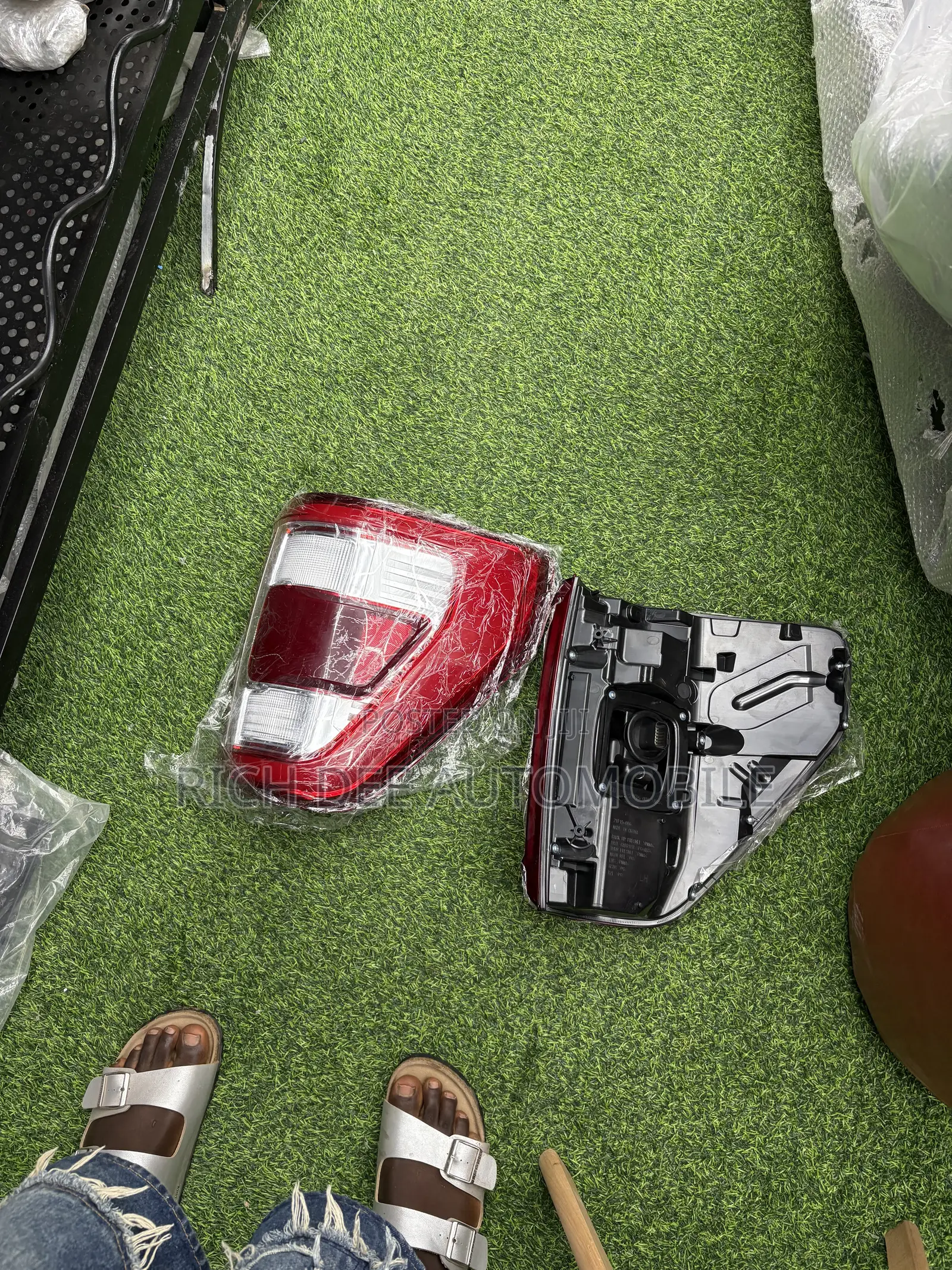 Ford F150 2023 Taillight LED Without Charger