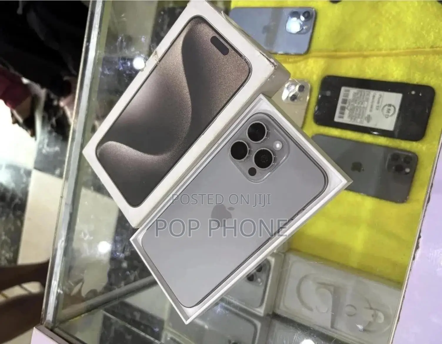 Apple iPhone 15 Pro Max 256 GB Silver