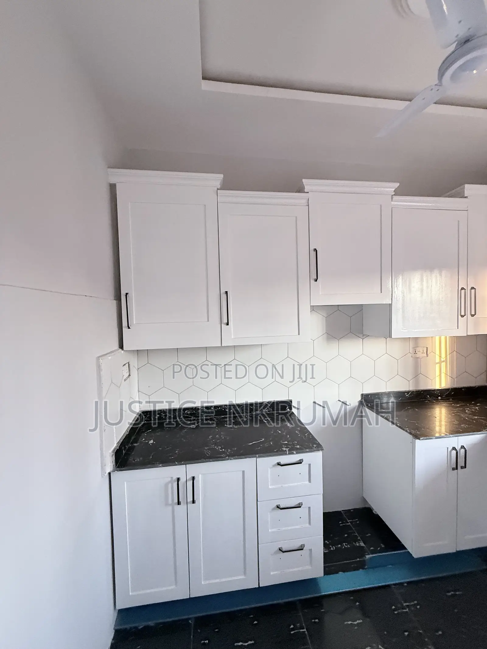 2bdrm Apartment in Mr Justice Estate, Old Barrier for rent