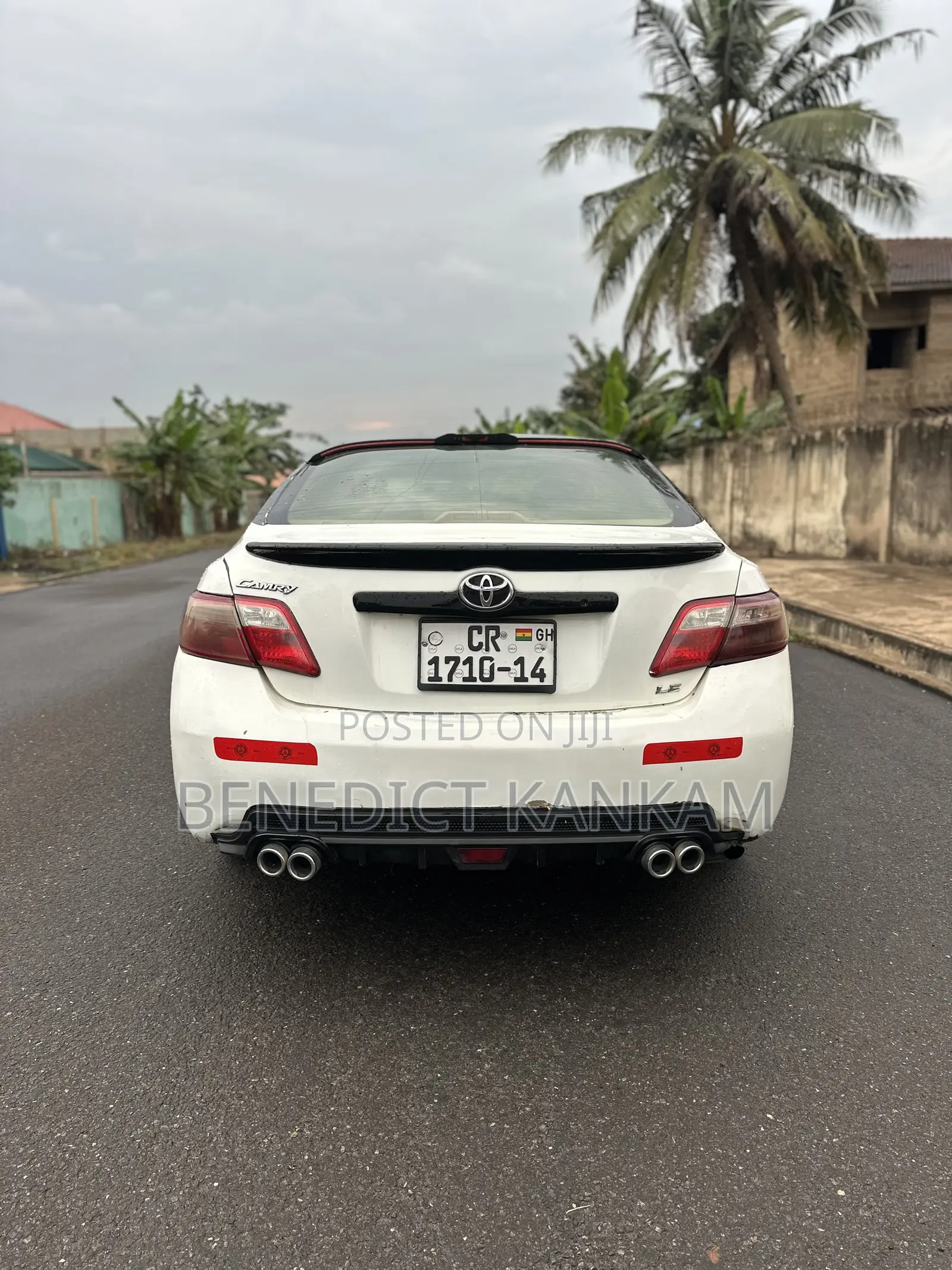 Toyota Camry XLE 4dr Sedan (2.5L 4cyl 6AM) 2010 White