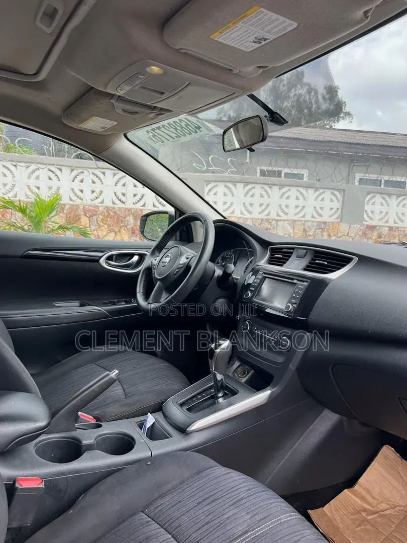 Nissan Santana 2016 White