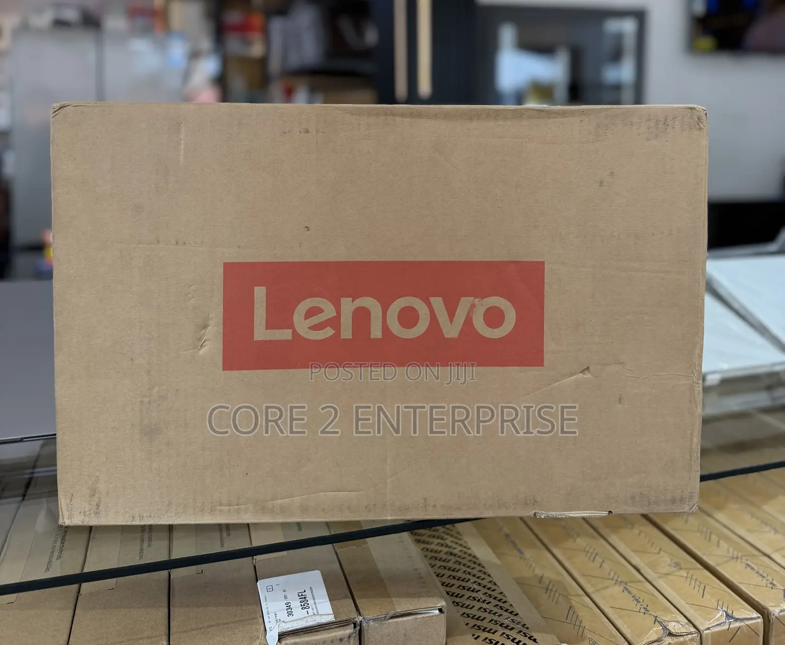 New Laptop Lenovo 16GB Intel Core 7 SSD 512GB