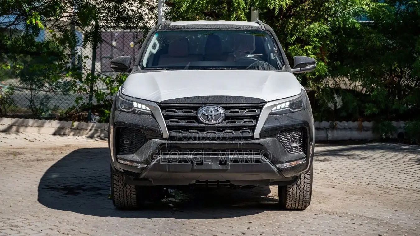 New Toyota Fortuner 2025 Black