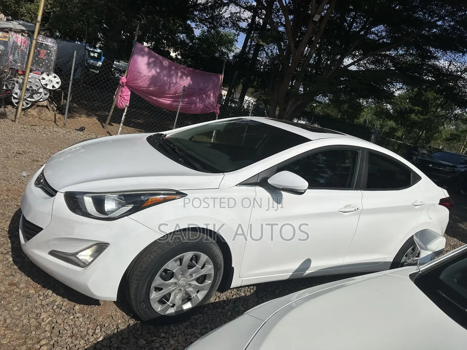 Hyundai Elantra SE Sedan FWD (1.8L 4cyl 6A) 2016 White
