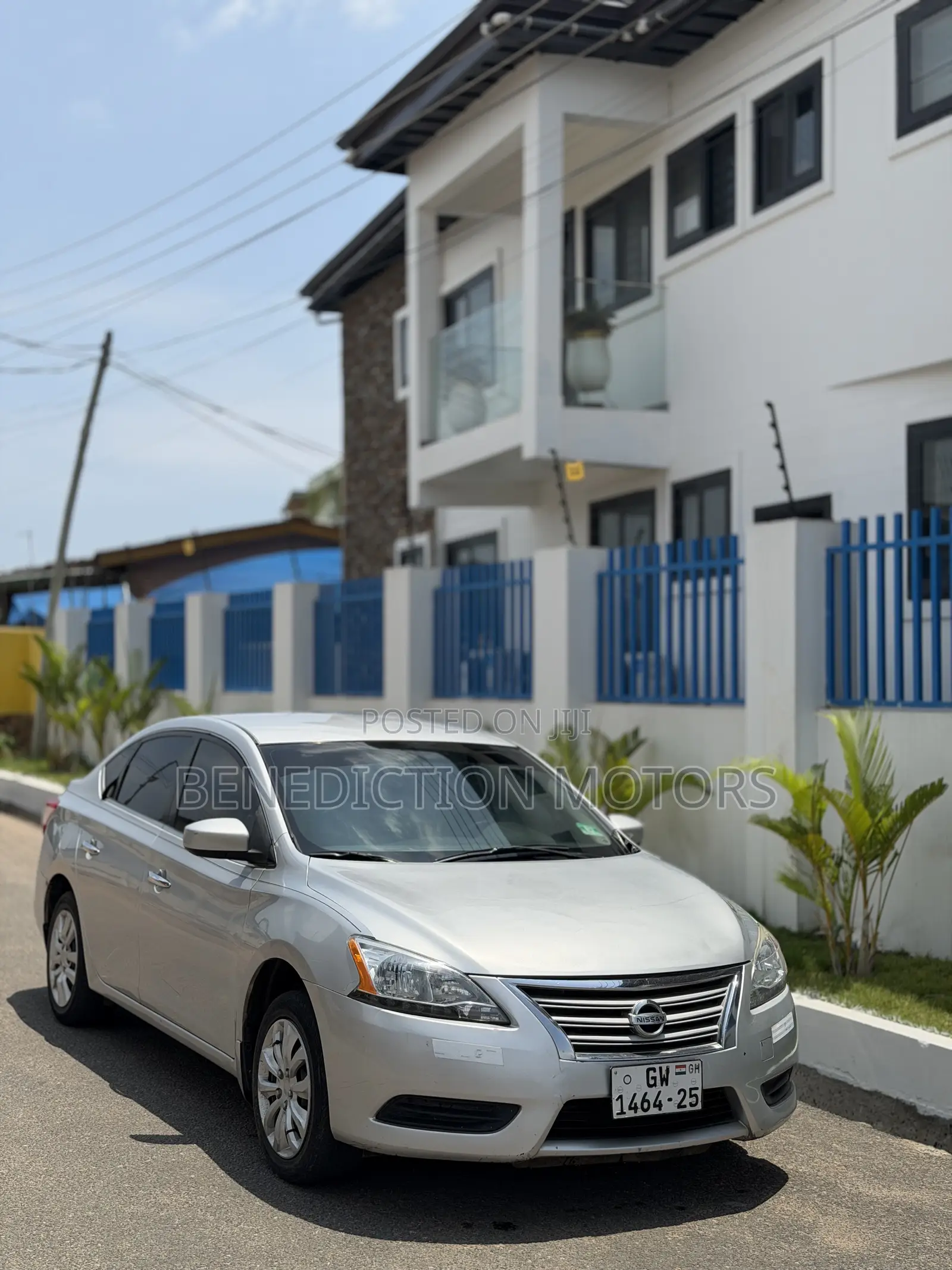 Nissan Sentra SL 4dr Sedan (1.8L 4cyl CVT) 2015 Silver