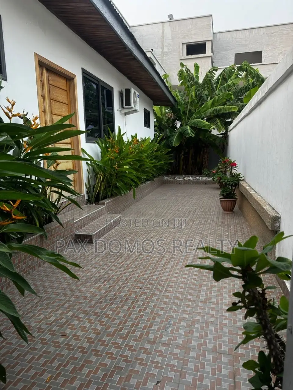 Furnished 1bdrm Apartment in East Legon for rent