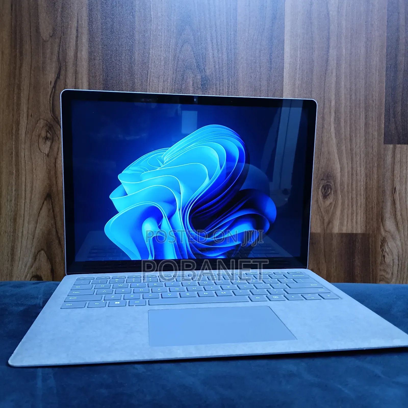 New Laptop Microsoft Surface Laptop 4 16GB Intel Core i7 SSD 512GB
