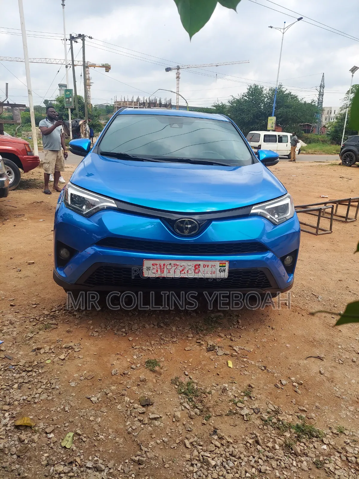 Toyota RAV4 2017 Blue