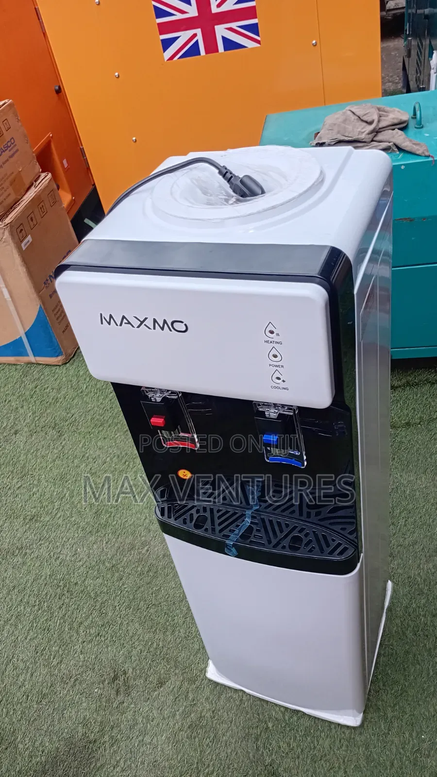 Maxmo Hot & Cold Water Dispenser