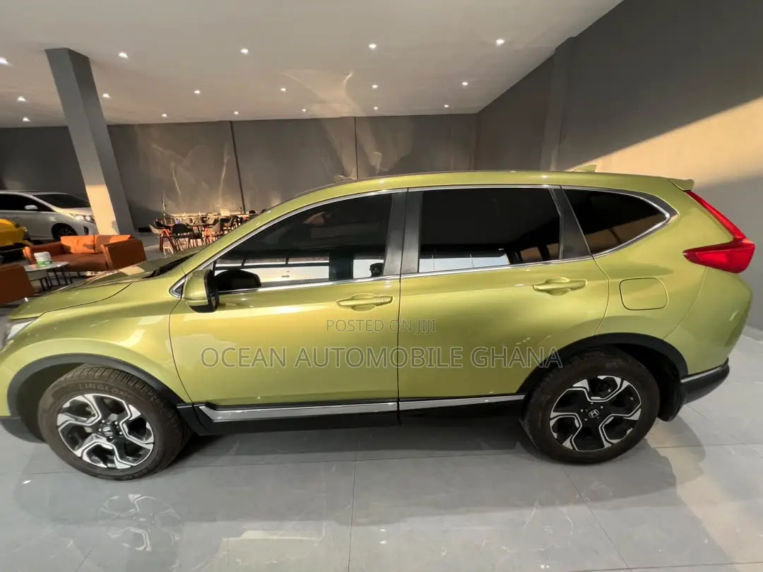 Honda CR-V Touring AWD 2018 Green
