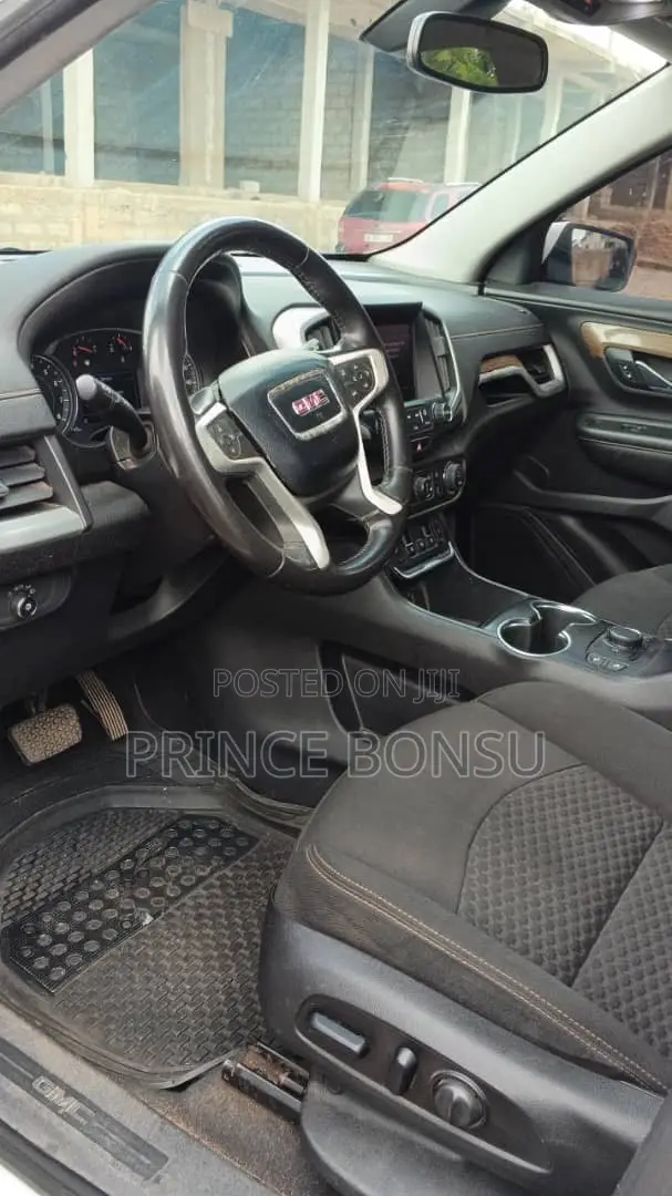 GMC Terrain 2019 White