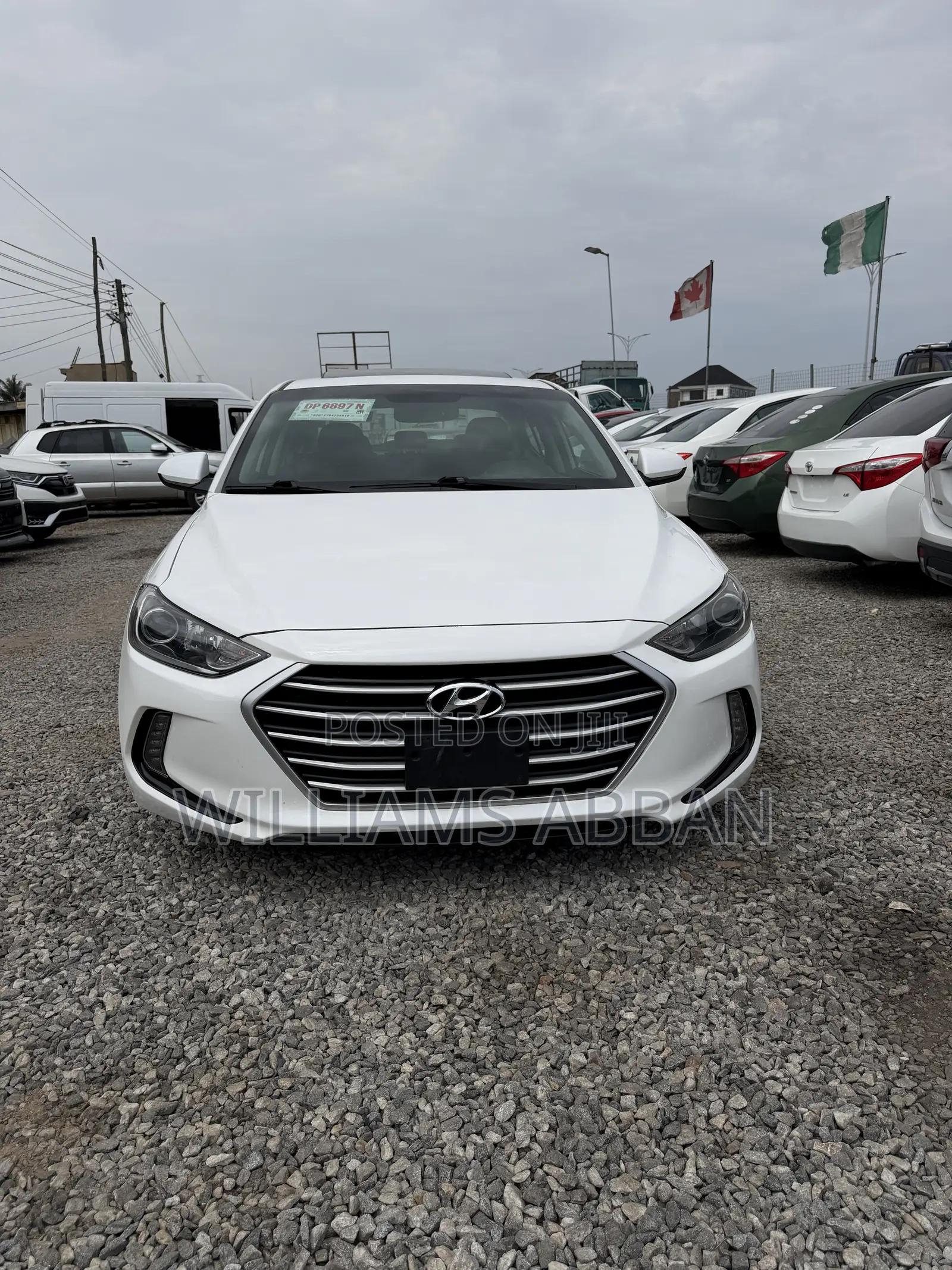 Hyundai Elantra Sport Sedan FWD (1.6L 4cyl 6M) 2017 Pearl