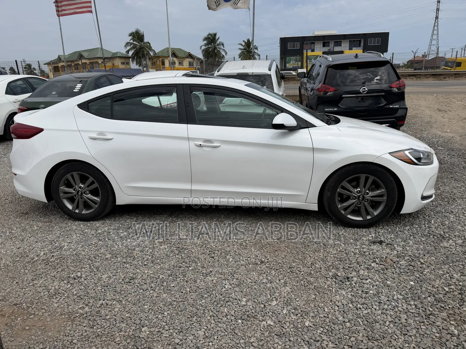 Hyundai Elantra Sport Sedan FWD (1.6L 4cyl 6M) 2017 Pearl