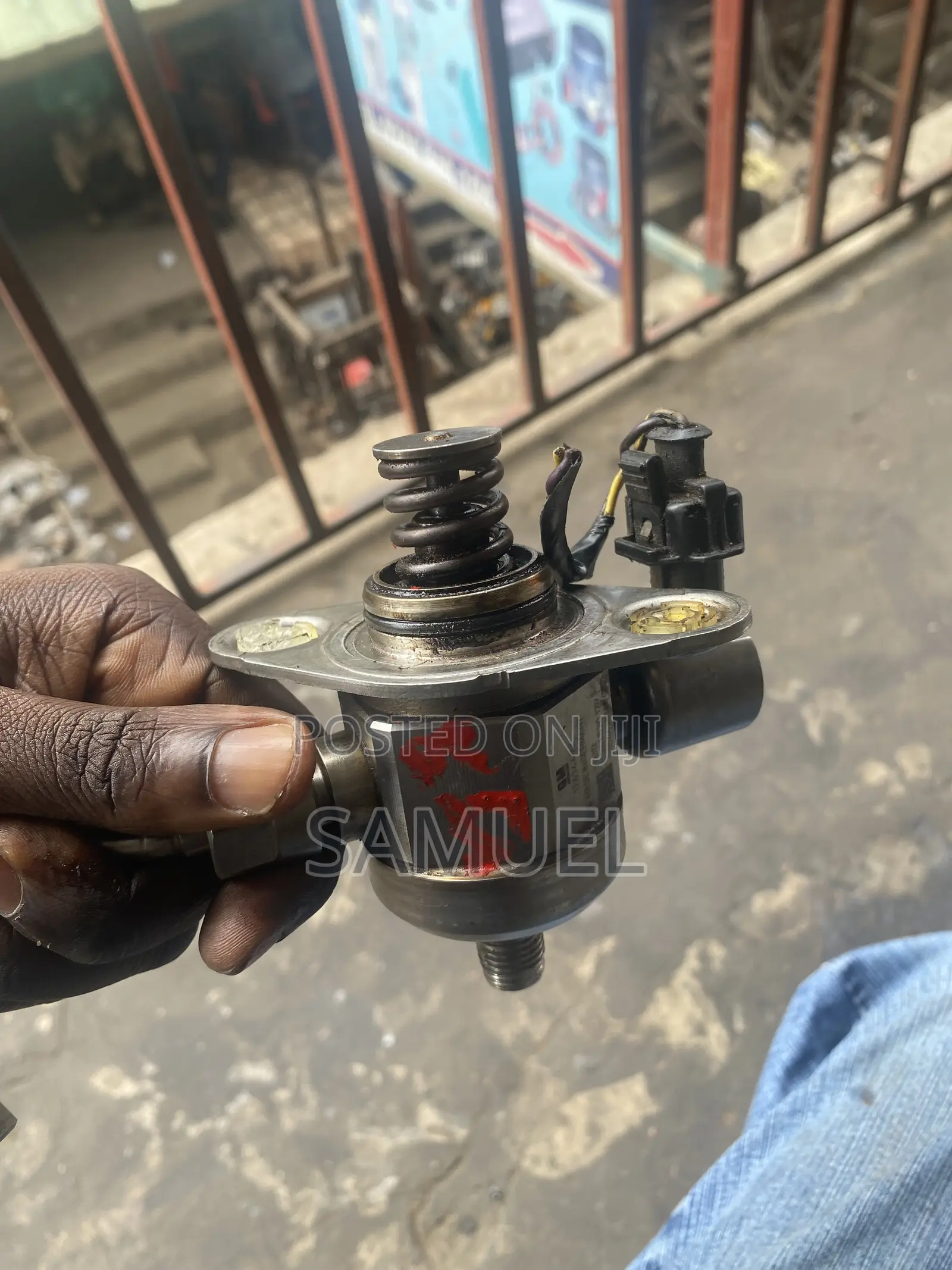 GMC High Pressure Fuel Pump