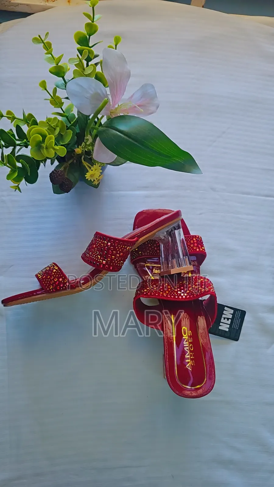 A Stylish Women's Slip-on Mule Sandals