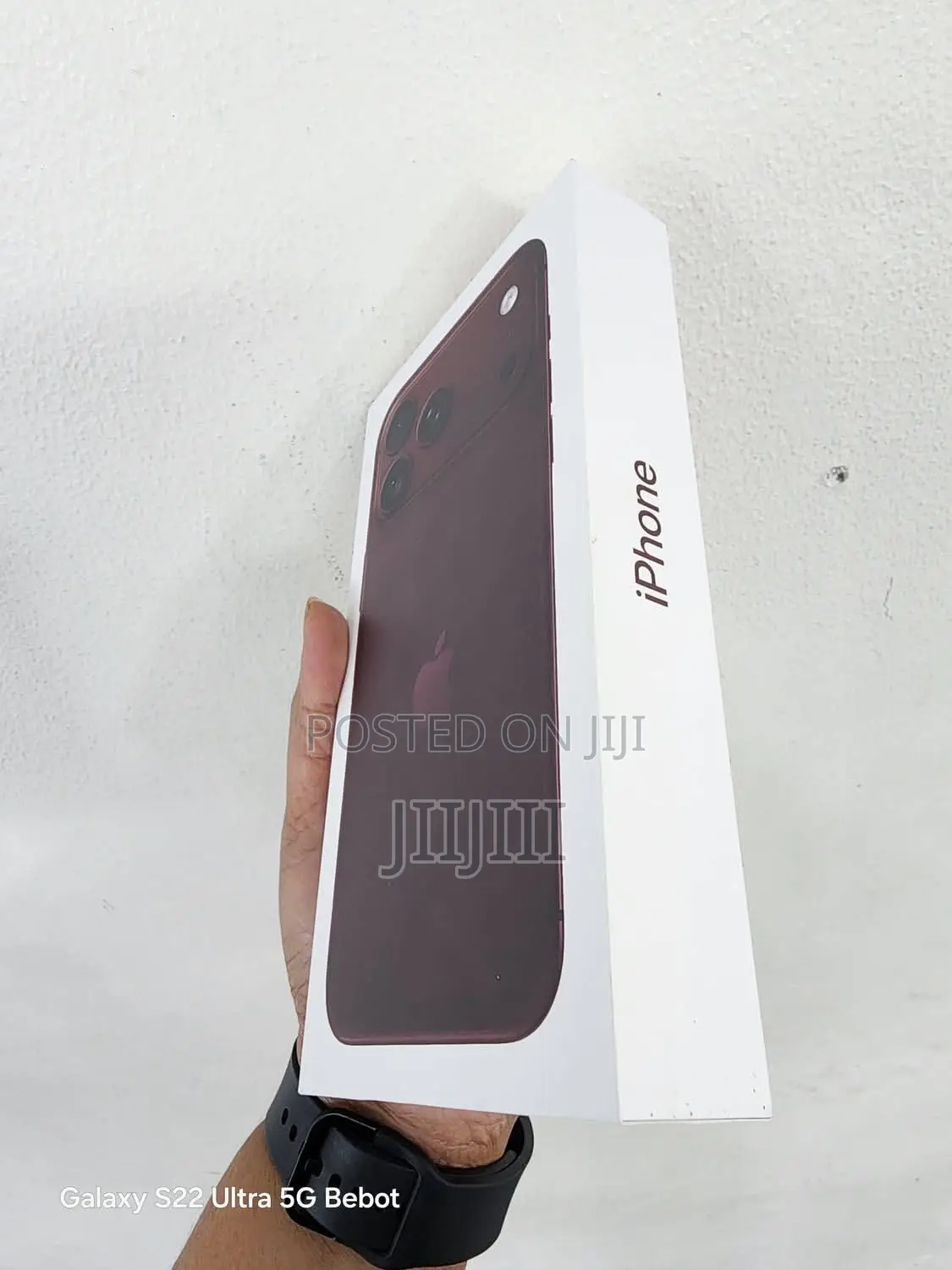 Apple iPhone 18 Pro Max 1 TB Red