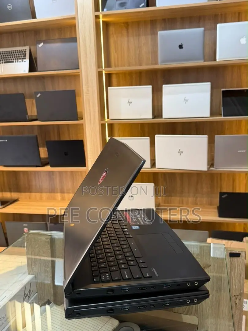 Laptop MSI GL62M 7RC 8GB Intel Core i7 SSHD+SSD 1T