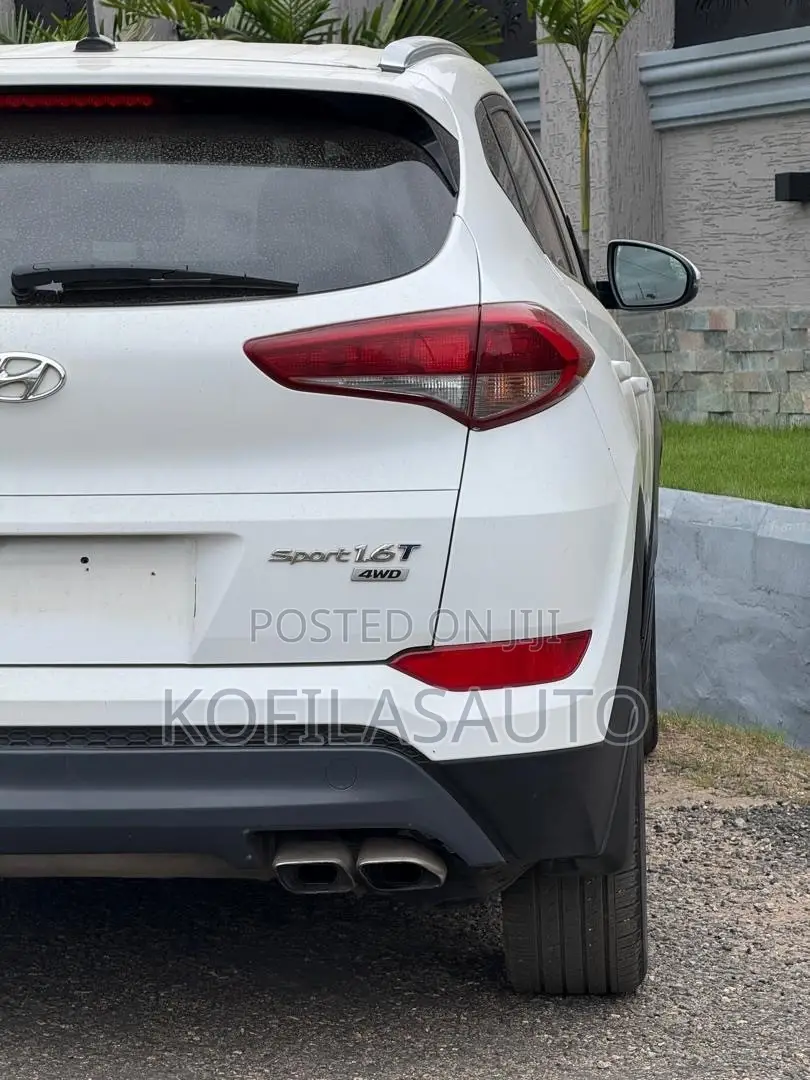 Hyundai Tucson 2017 White