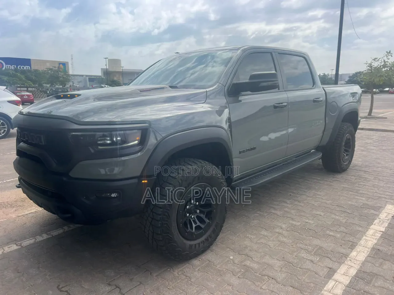 Dodge RAM 2024 Green