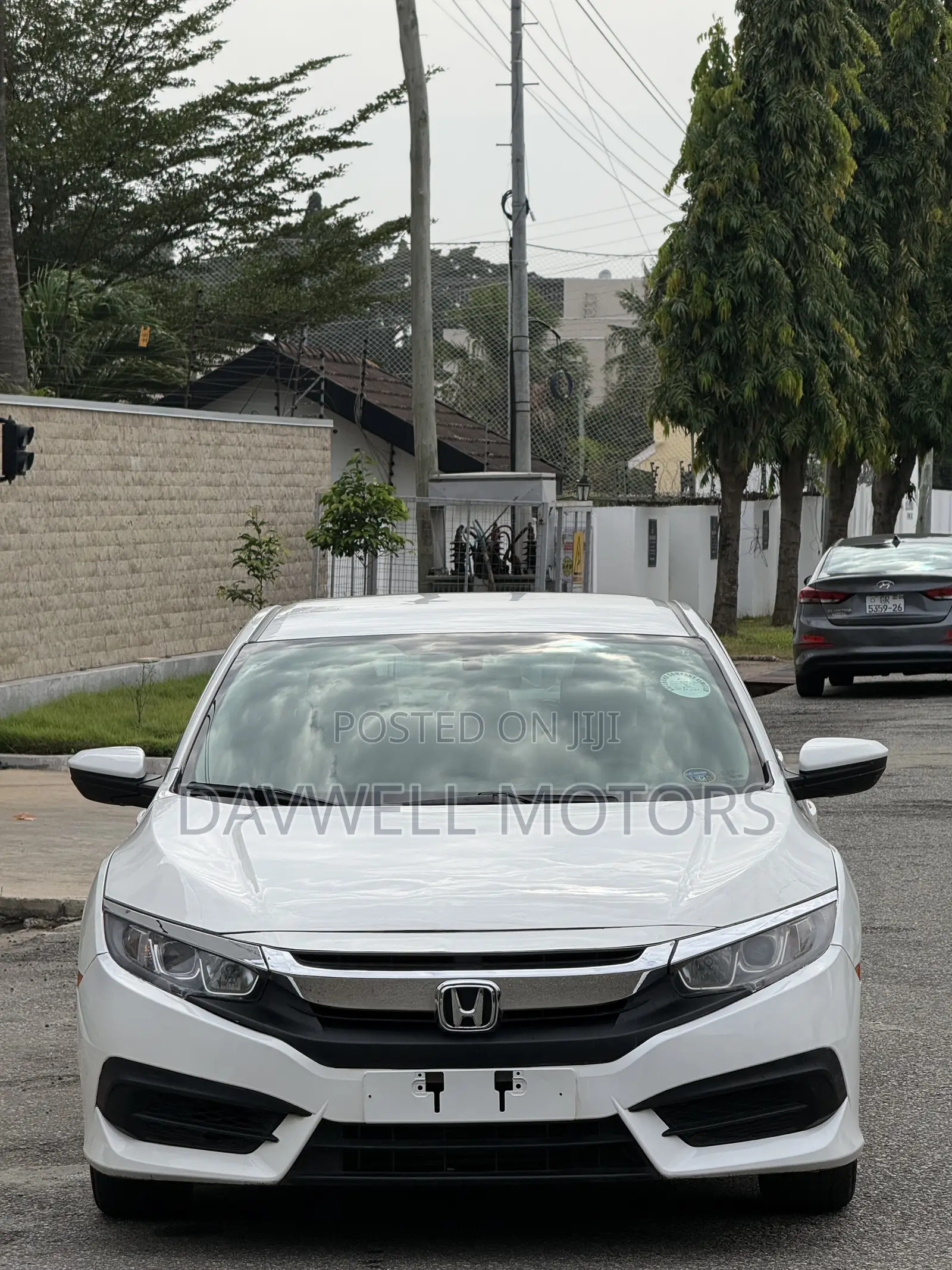 Honda Civic LX 4dr Sedan (2.0L 4cyl) 2017 White