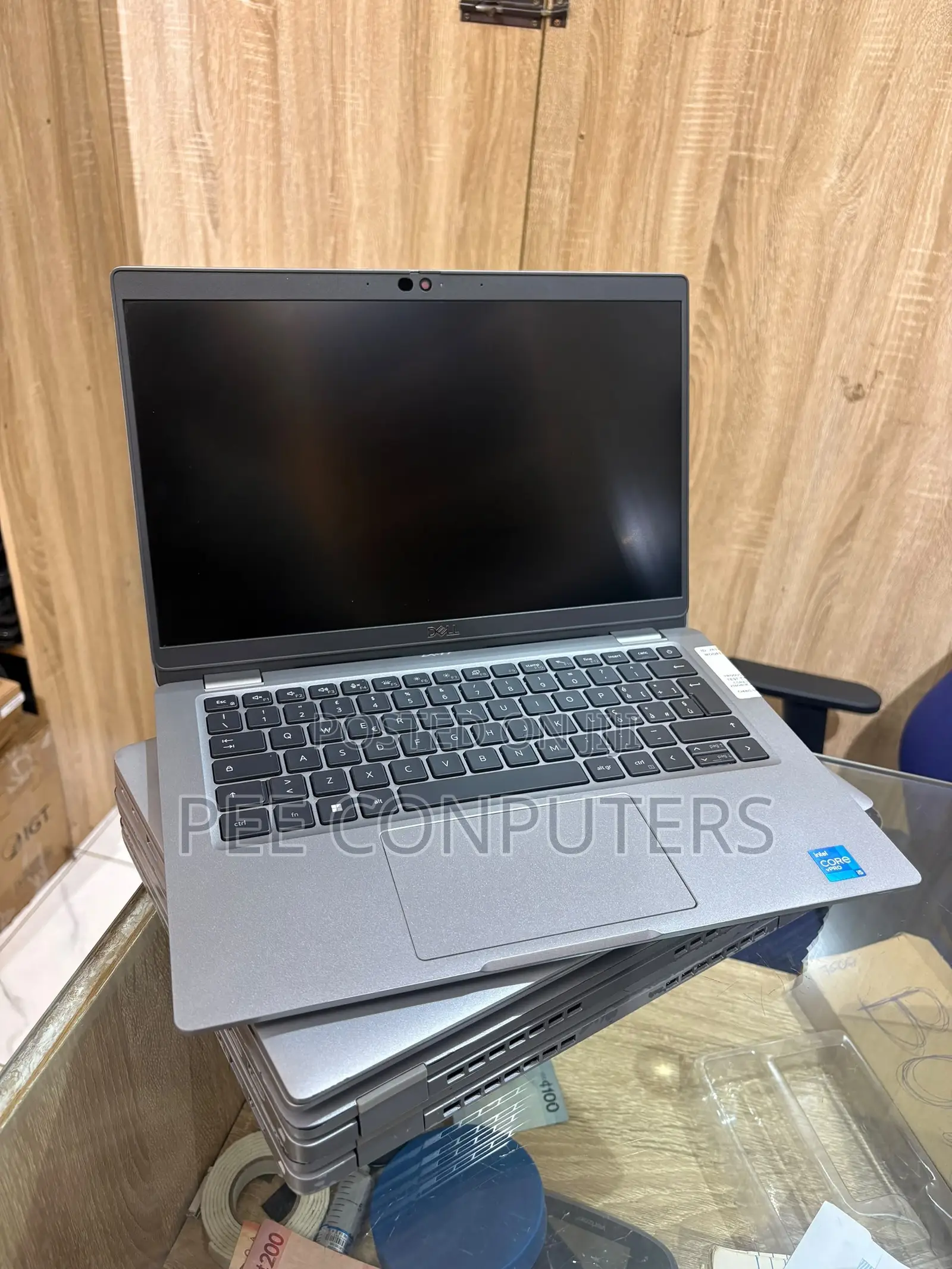 Laptop Dell Latitude 5320 16GB Intel Core i5 SSD 256GB