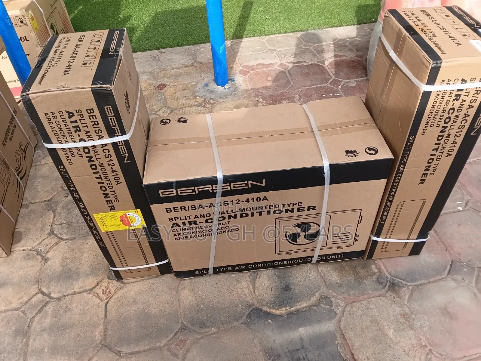 Bersen 1.5HP AC Perfect for Hall and Big Room