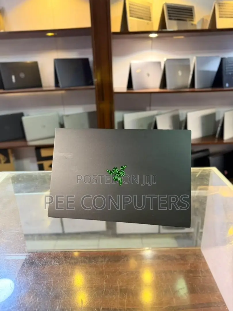 Laptop Razer Blade 8GB Intel Core i7 SSD 256GB