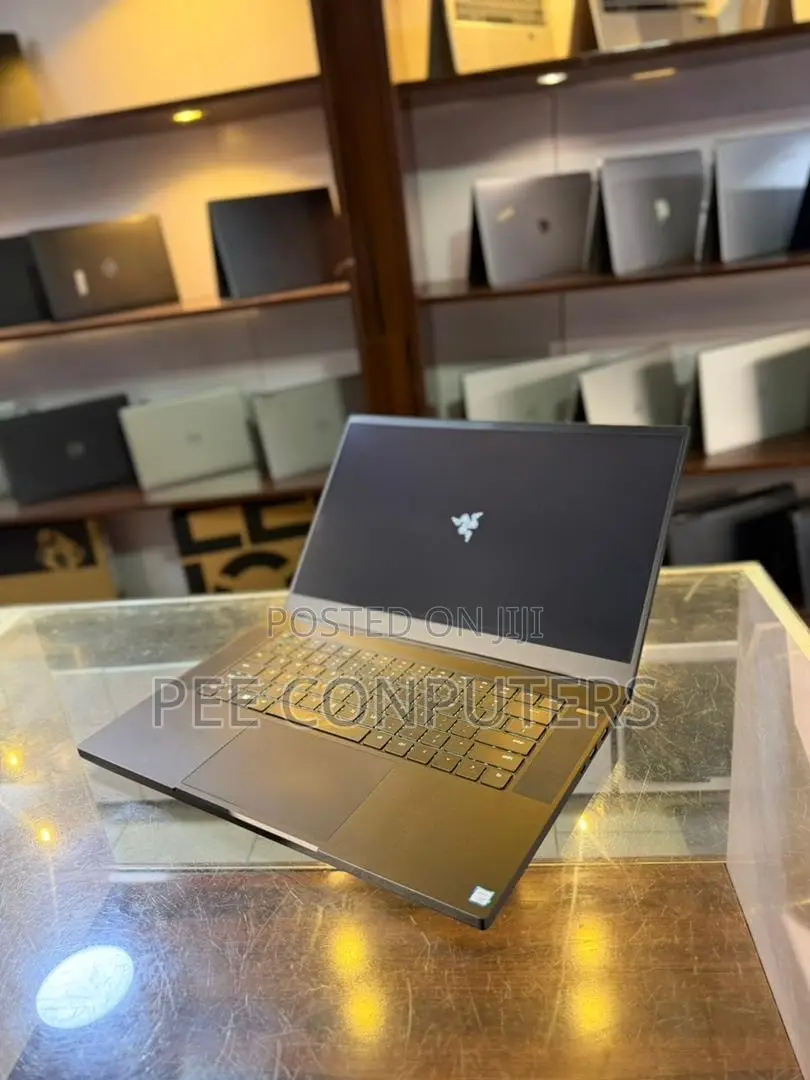 Laptop Razer Blade 8GB Intel Core i7 SSD 256GB
