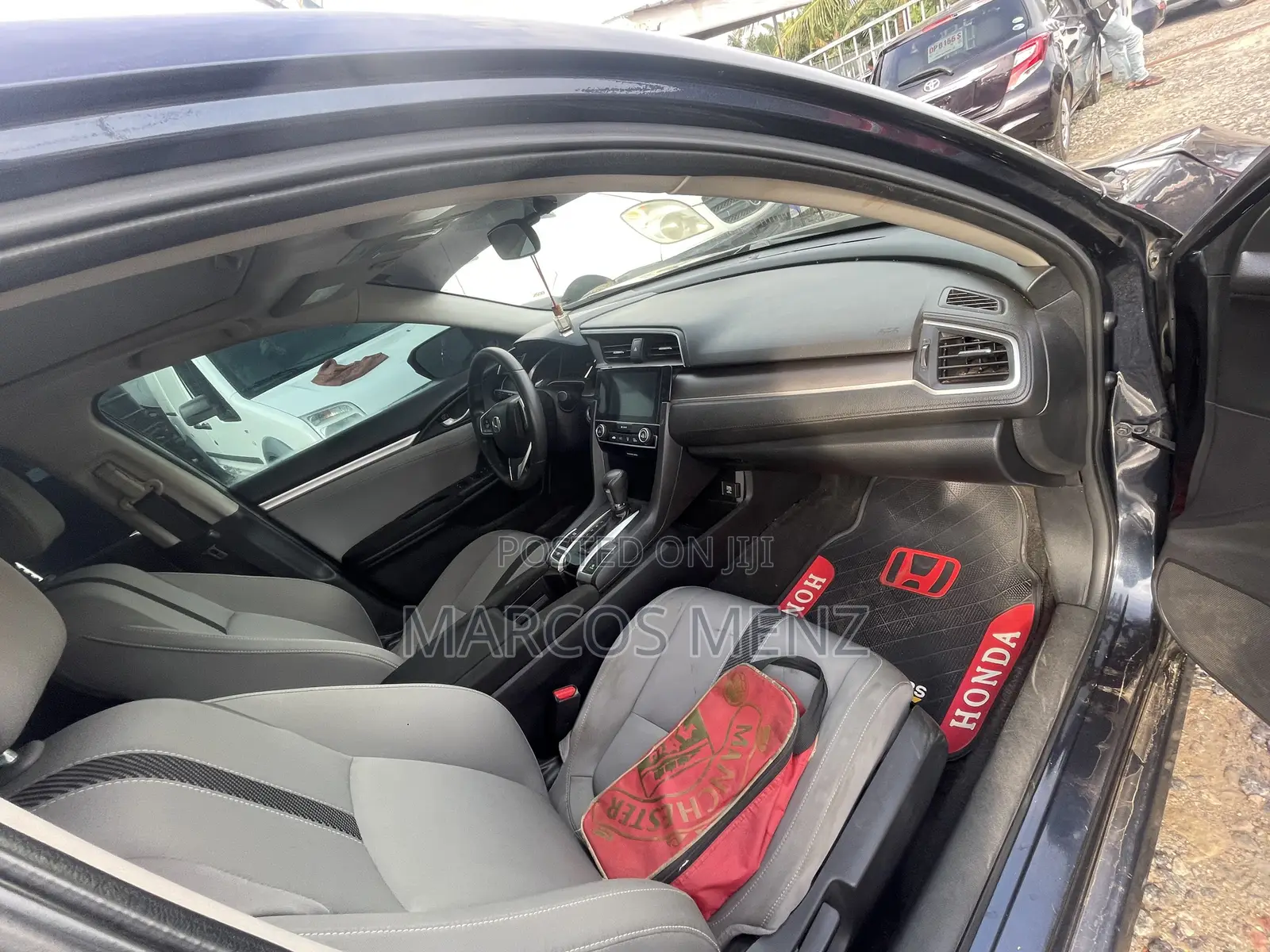 Honda Civic 2018 Gray