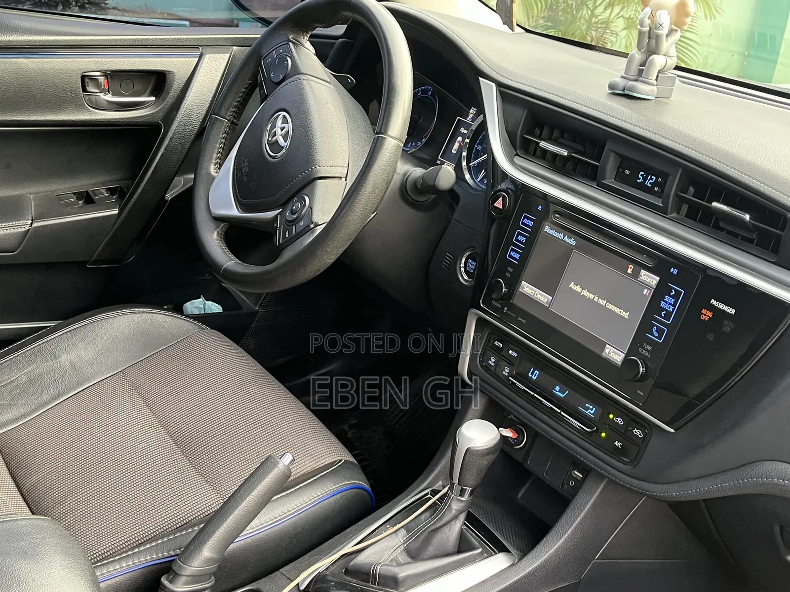 Toyota Corolla SE 4dr Sedan (1.8L 4cyl CVT) 2017 Gray