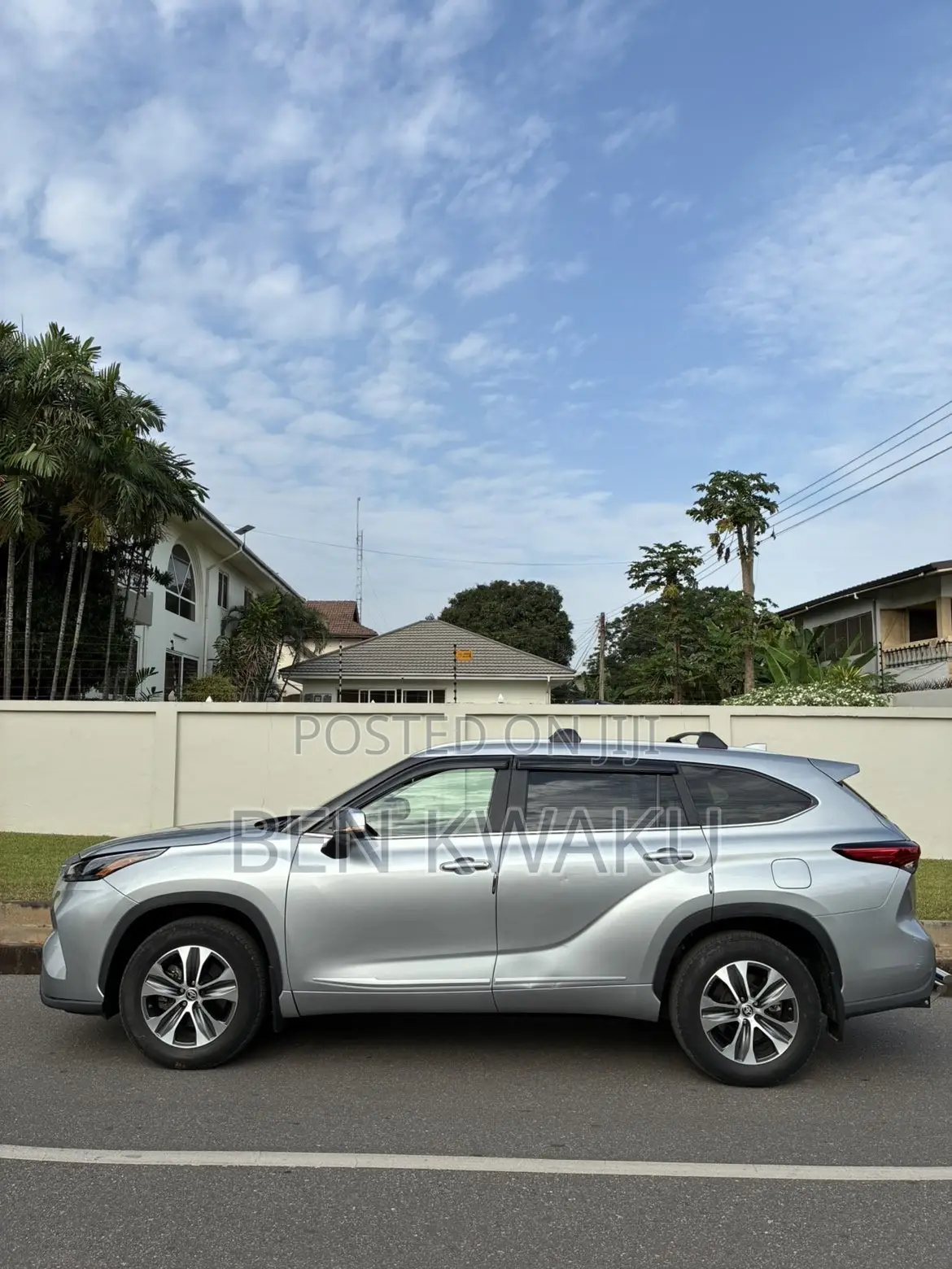 Toyota Highlander XLE AWD 2024 Gray