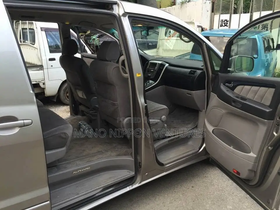 Toyota Alphard 2.4 Petrol AWD 2005 Brown