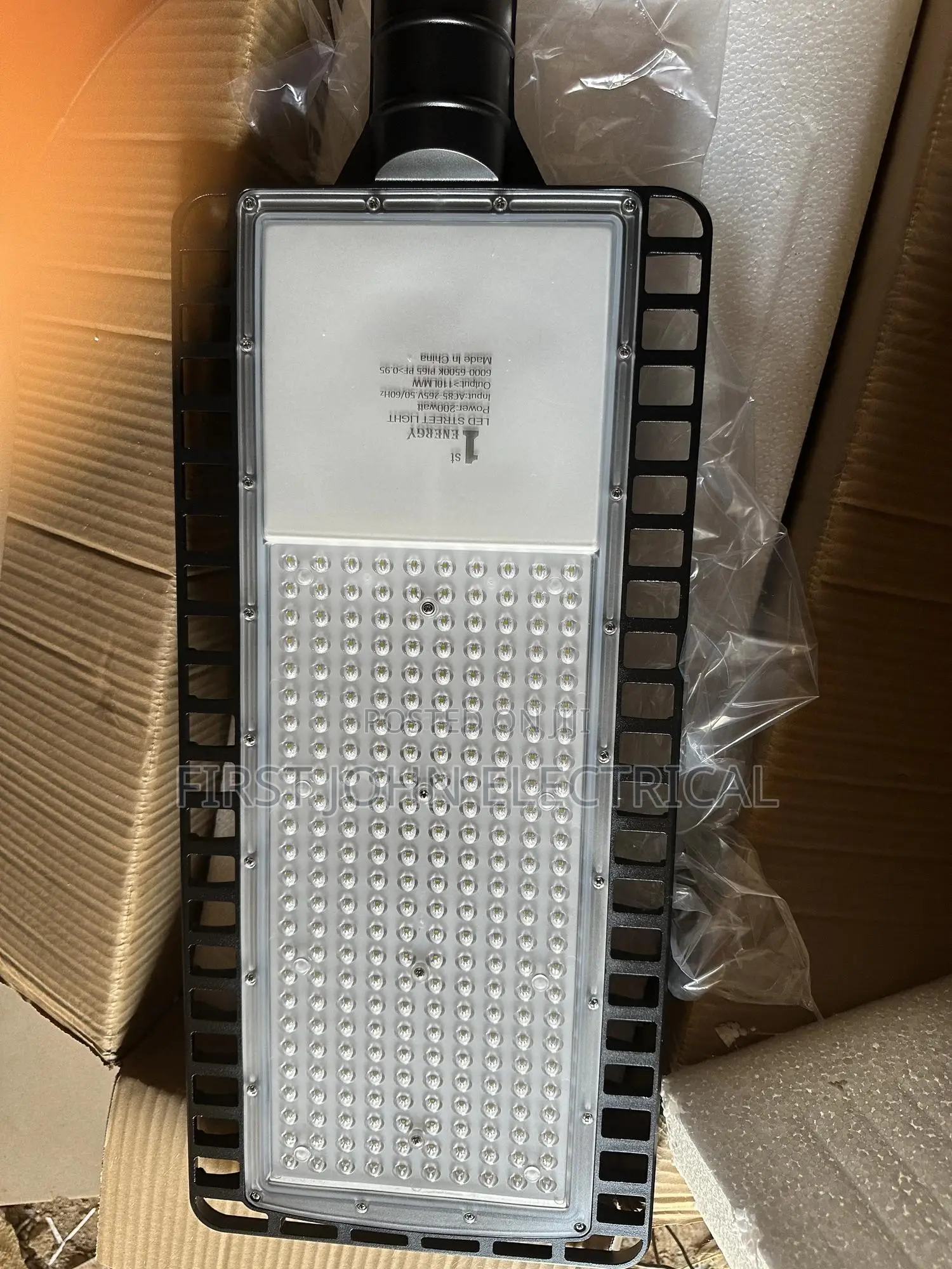 Quality 200watt Led Street Lights(complete)