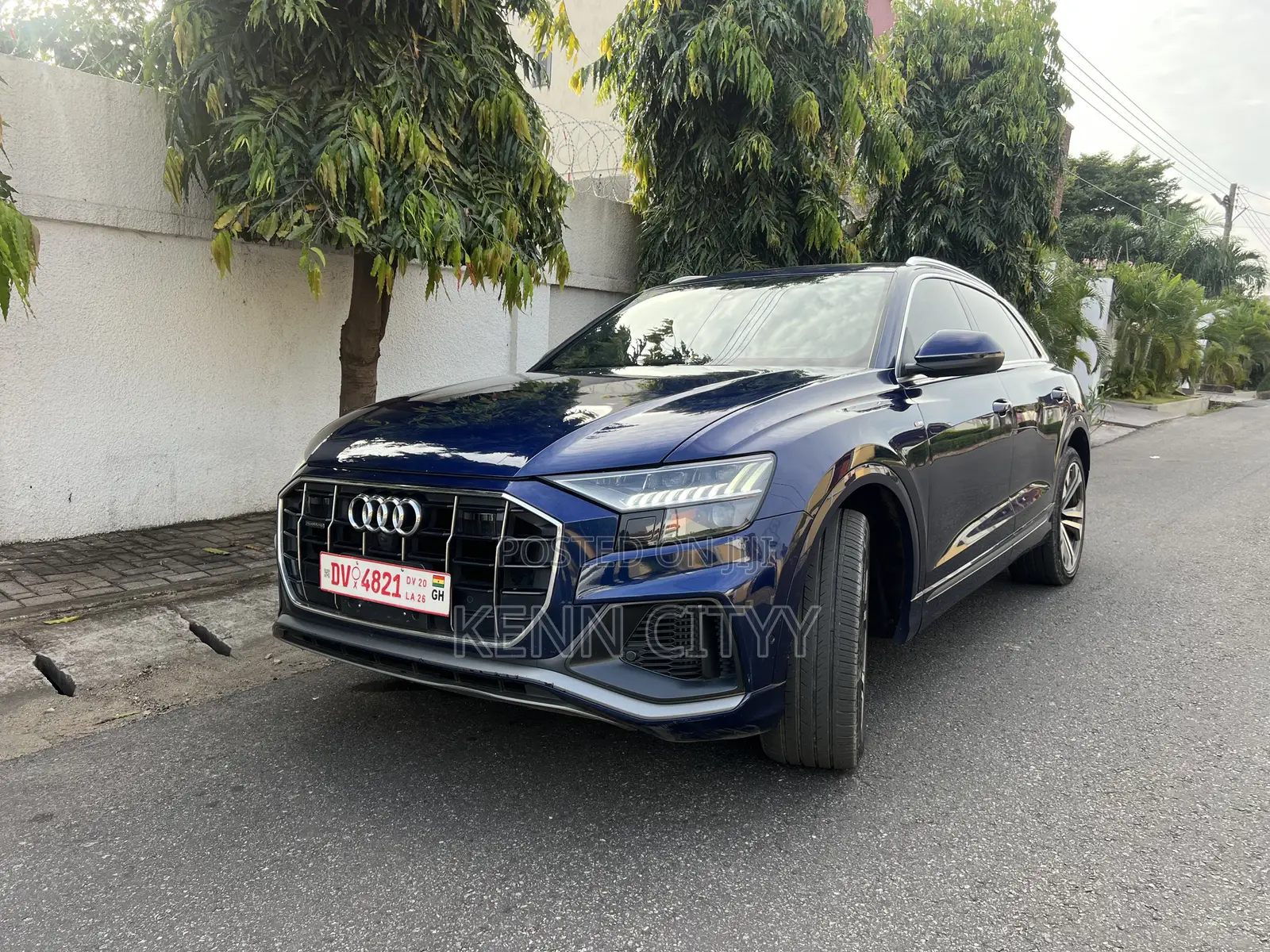 Audi Q8 55 Premium AWD quattro 2020 Blue