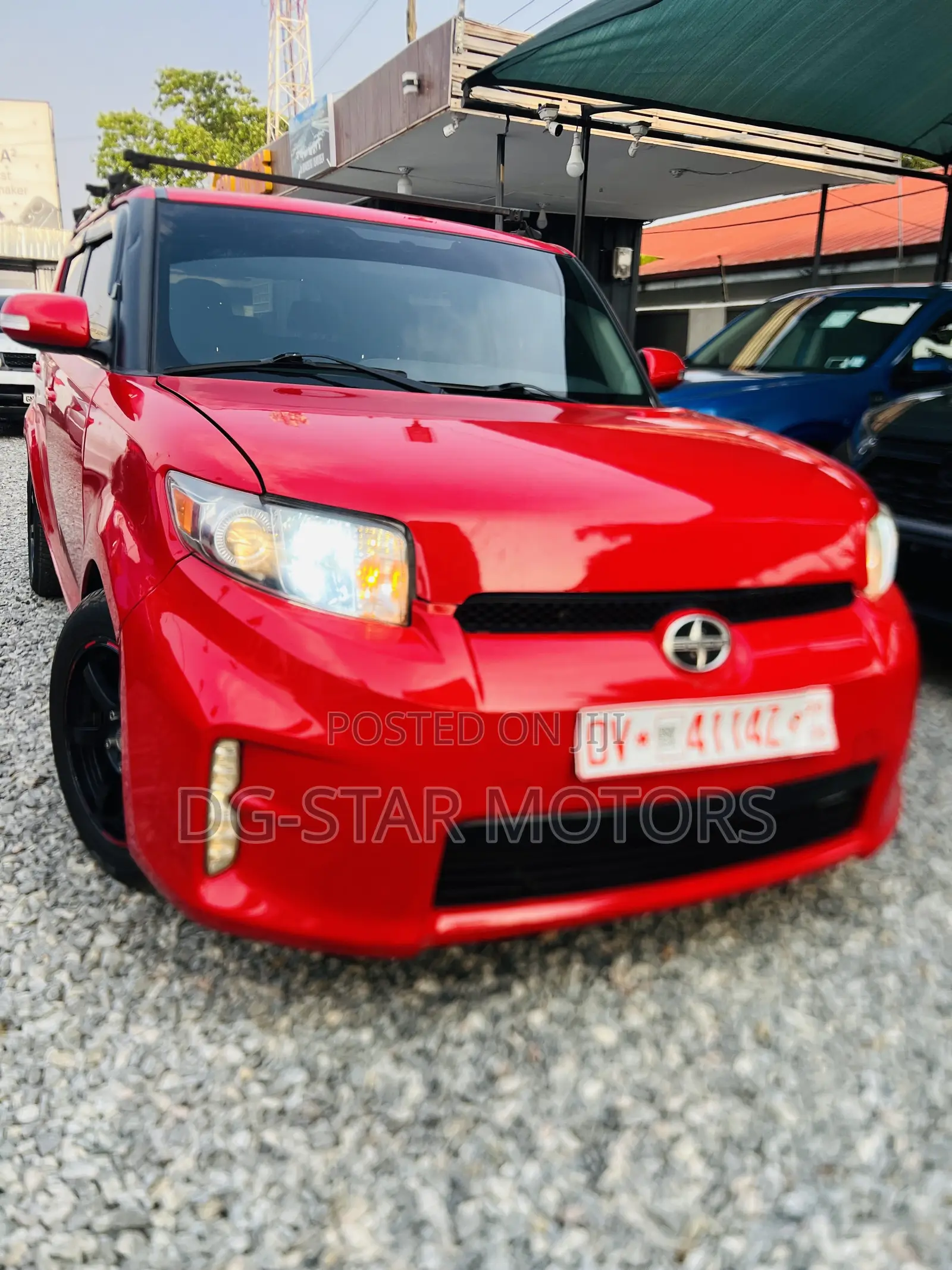 Toyota Sienta 1.5 FWD 2015 Red