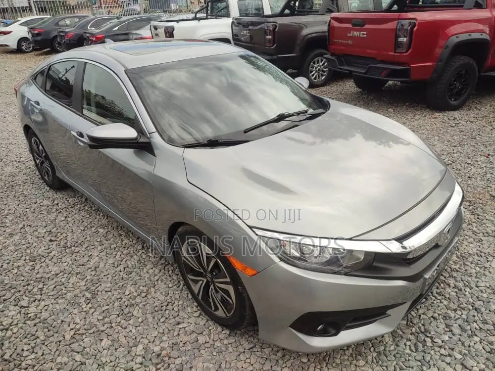 Honda Civic EX-L Sedan 2019 Silver