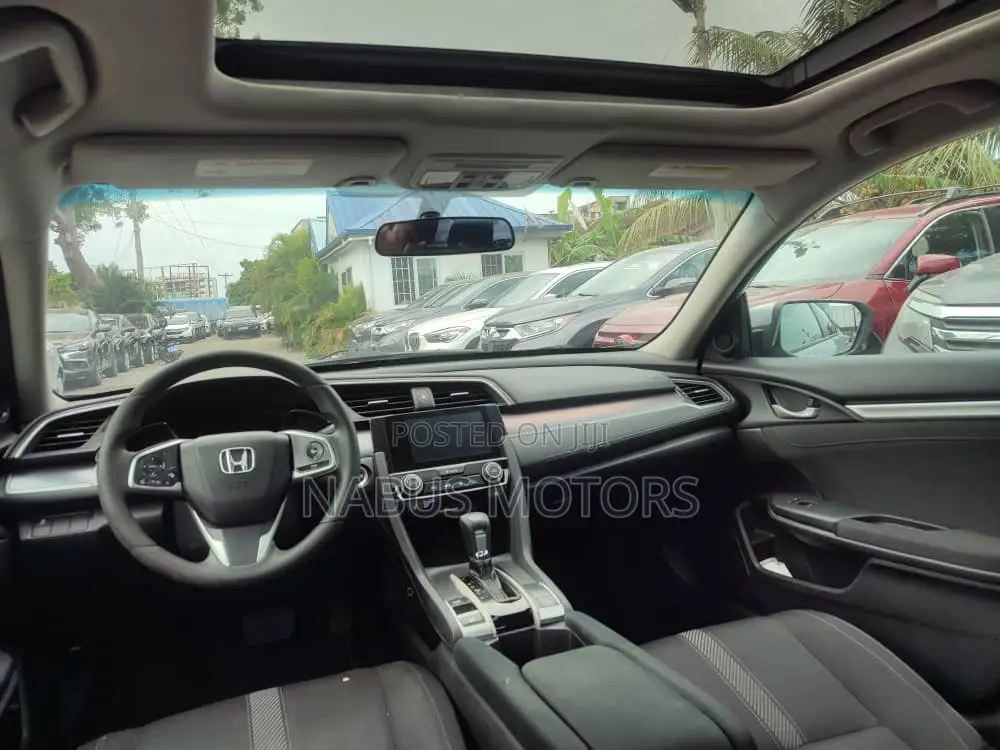 Honda Civic EX-L Sedan 2019 Silver