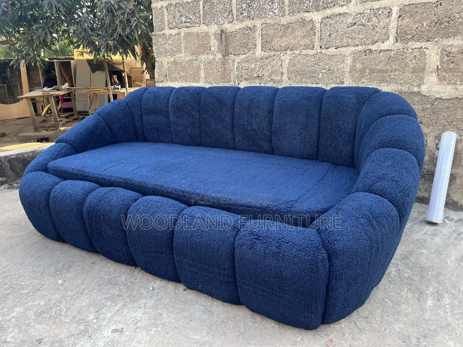Cloud Comfort. Sculpted Style.