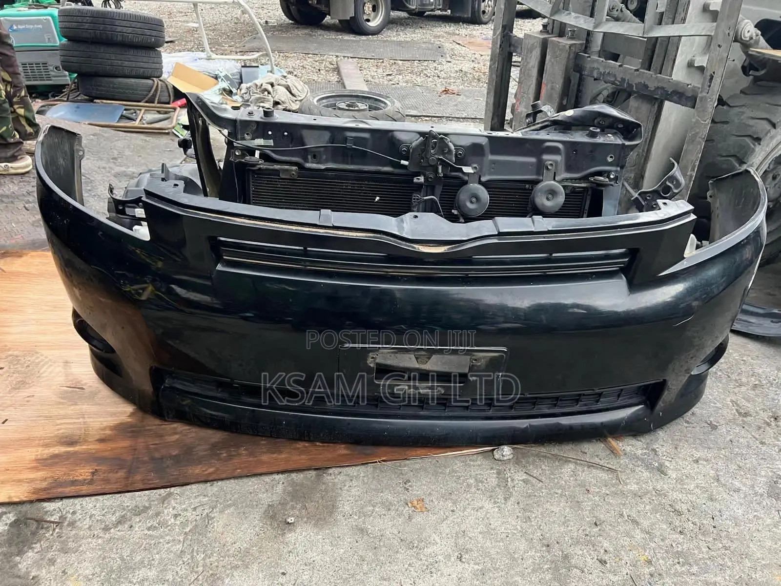Voxy 2010 Front Bumper