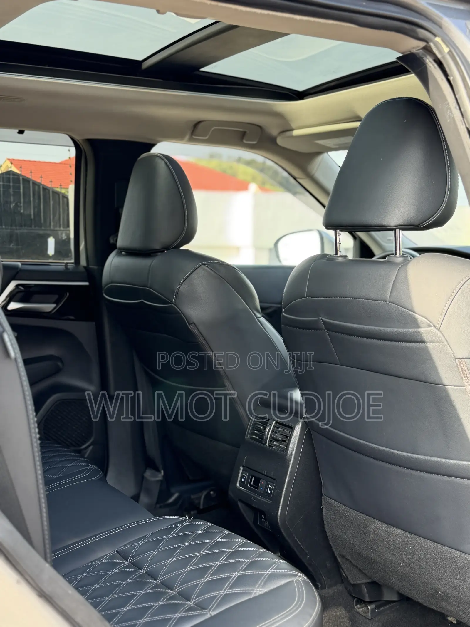 Mitsubishi Outlander SEL AWD 2025 Silver
